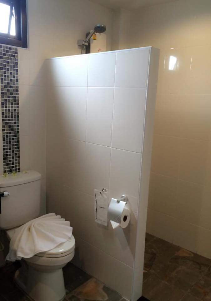 The Seashore Kamala Service Apartment Zewnętrze zdjęcie